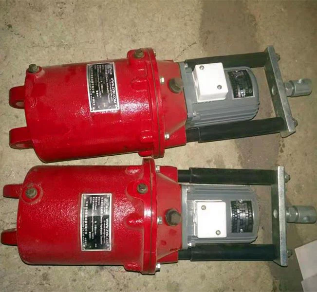 DOPRAVA DVĚ PC YT1-45Z / 6 HYDRAULICKÝ KOTOUČ DO RUSKA